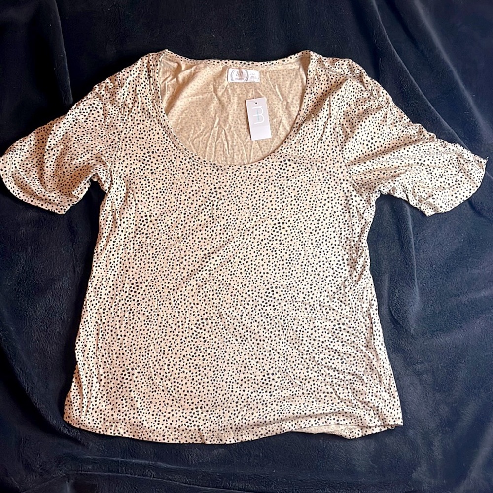 Maurice’s shirt. Size medium